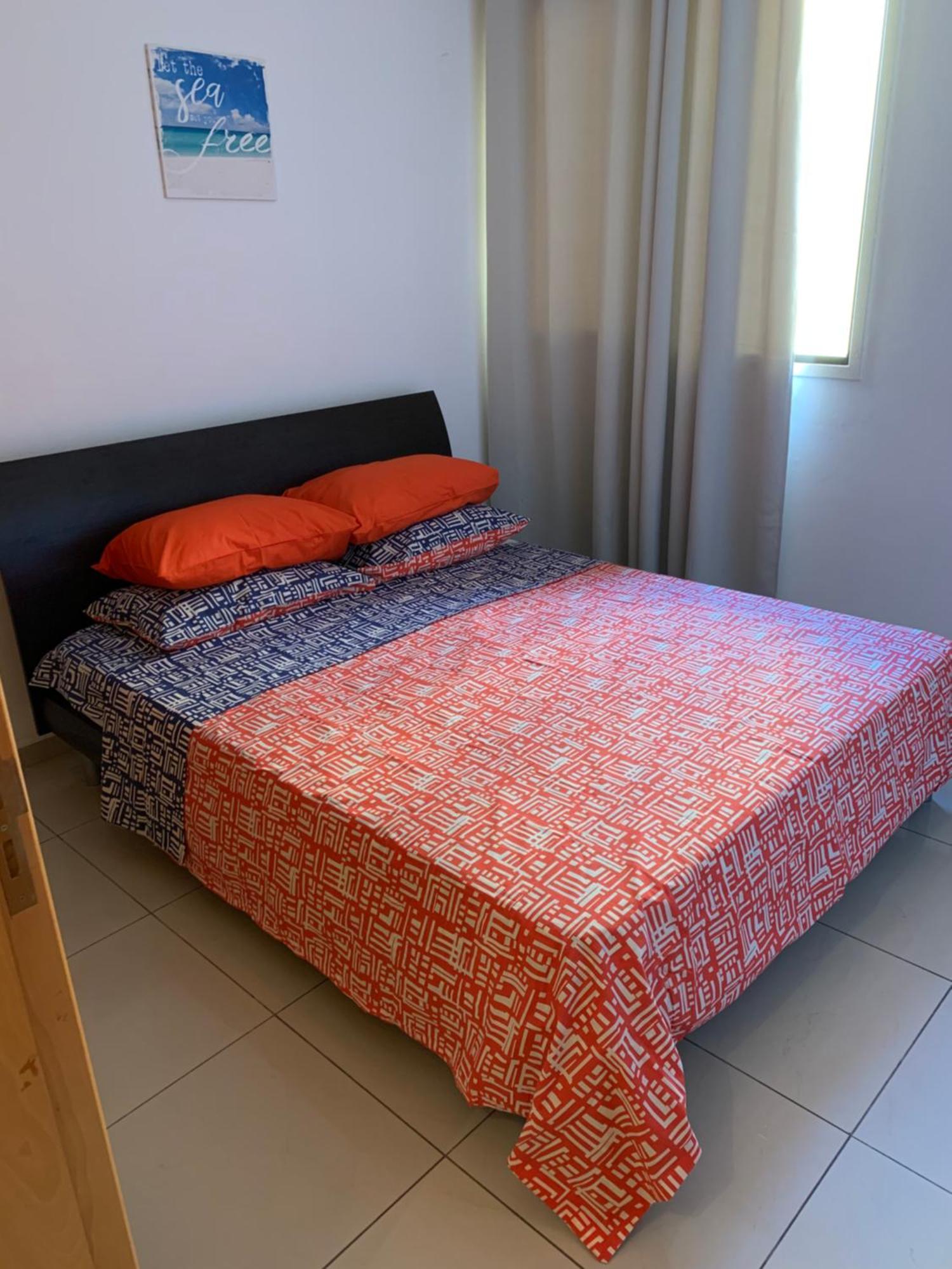 Vip Resort Apartment On Makenzie Beach Larnaca Exterior foto